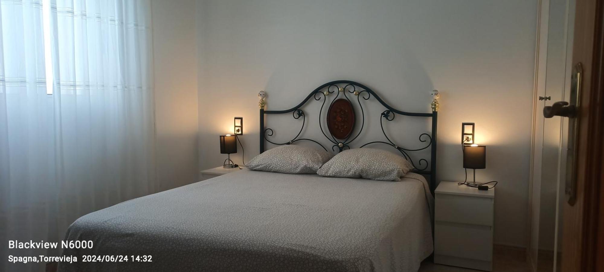 Sea And Center Apartment By Mm Torrevieja Bagian luar foto