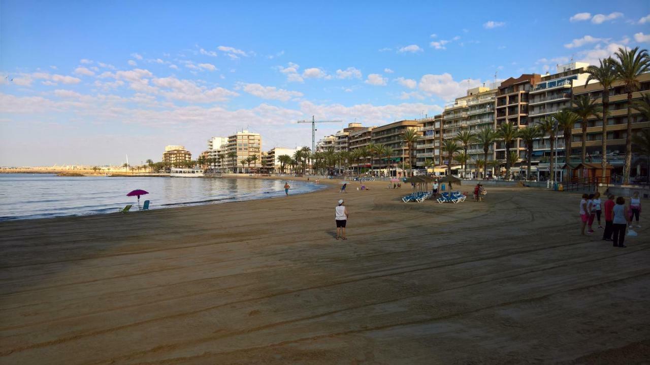 Sea And Center Apartment By Mm Torrevieja Bagian luar foto